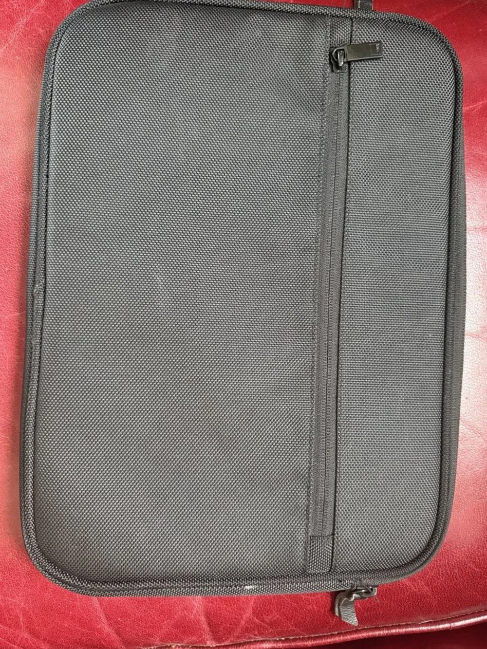 HEX Laptop Sleeve 13